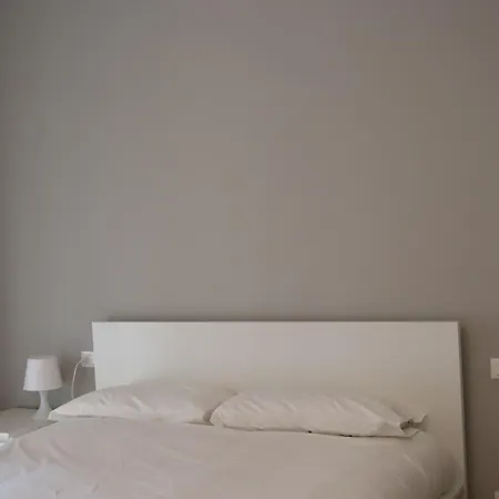 La Casa Di Lilly Apartment Arona